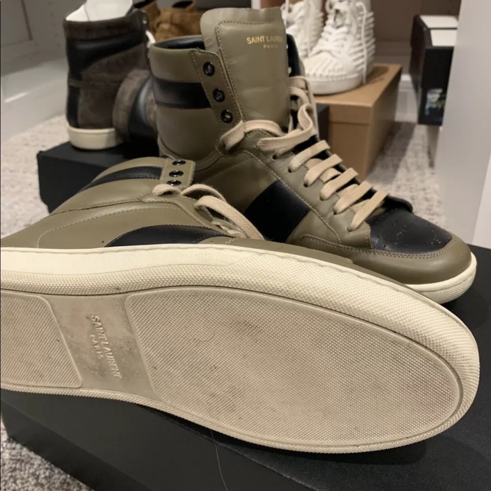 SAINT LAURENT HIGH TOP SNEAKERS - Picture 2 of 2